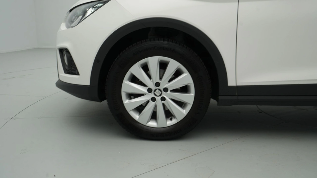 SEAT Arona 1.0 TSI 95pk Style Business Intense