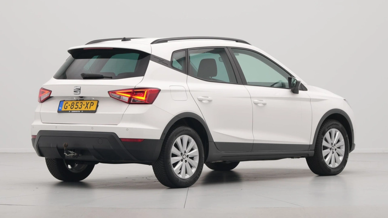 SEAT Arona 1.0 TSI 95pk Style Business Intense