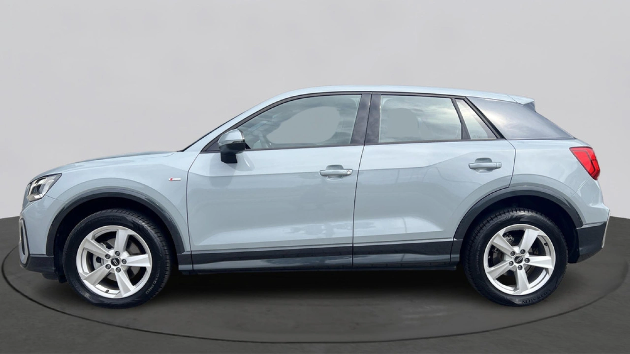 Audi Q2 35 TFSI S-Line Edition | Automaat | Matrix LED | Ambient light |