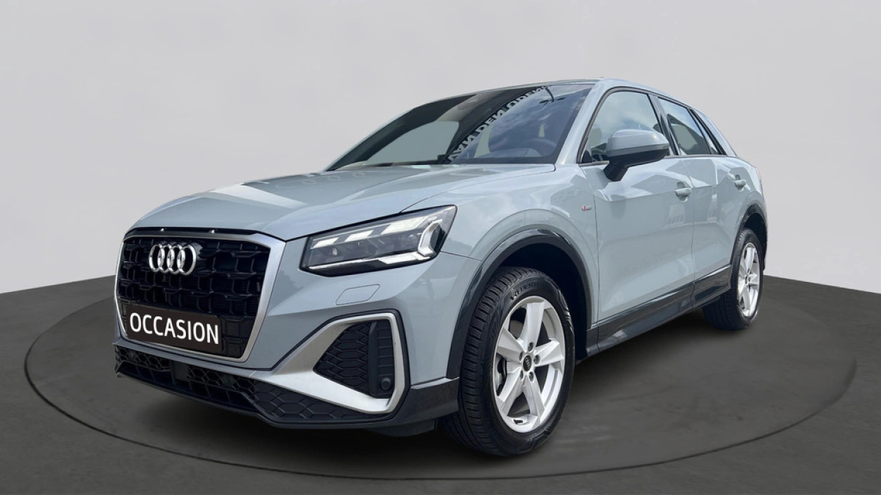 Audi Q2 35 TFSI S-Line Edition | Automaat | Matrix LED | Ambient light |