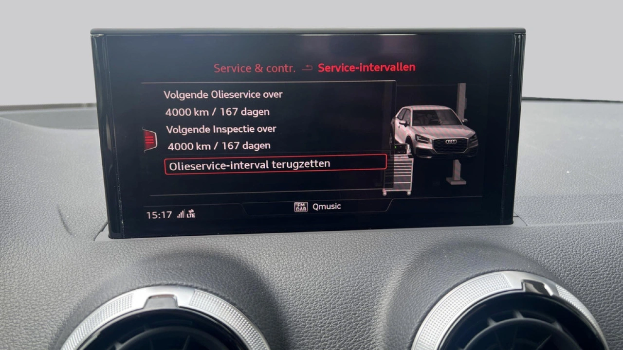 Audi Q2 35 TFSI S-Line Edition | Automaat | Matrix LED | Ambient light |