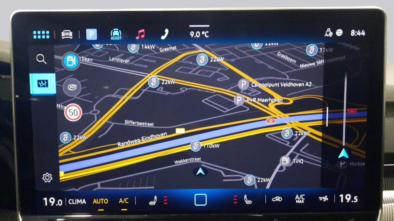 Volkswagen Golf 1.5 eTSI Automaat R-Line Edition | Demo | LED Matrix | 18