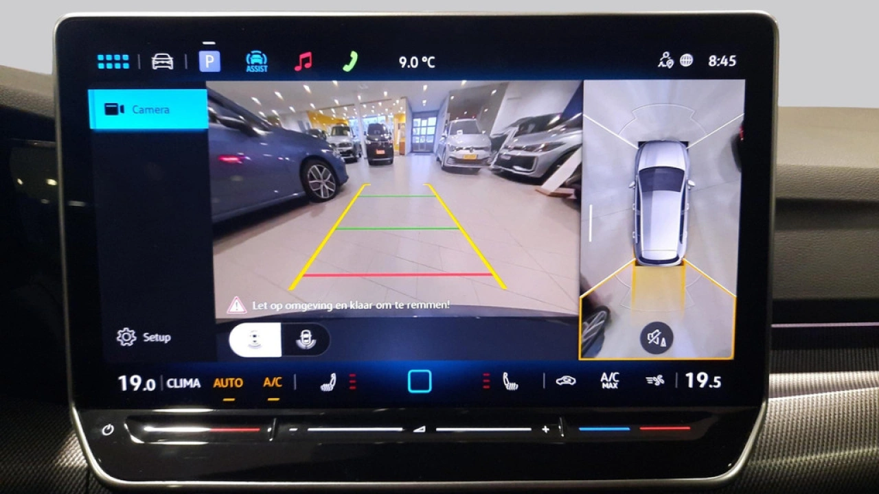 Volkswagen Golf 1.5 eTSI Automaat R-Line Edition | Demo | LED Matrix | 18