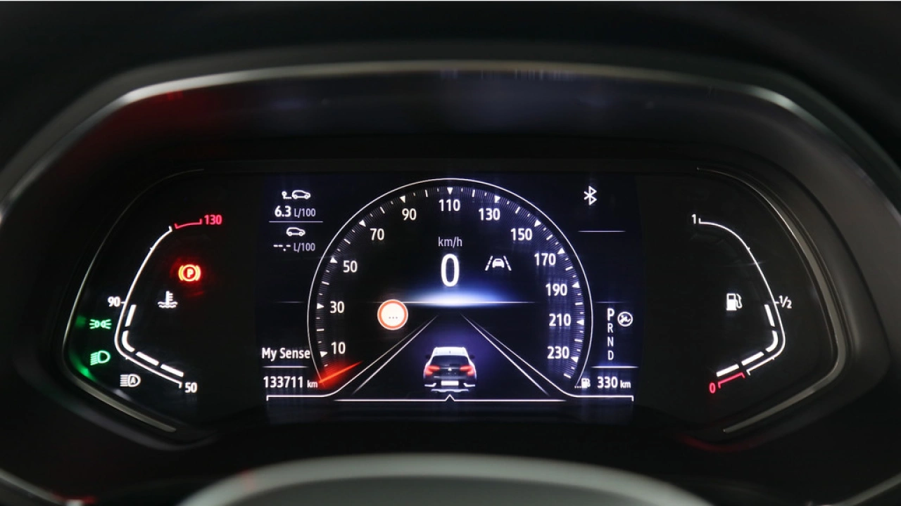 Renault Captur 1.3 TCe 140pk Intens Automaat