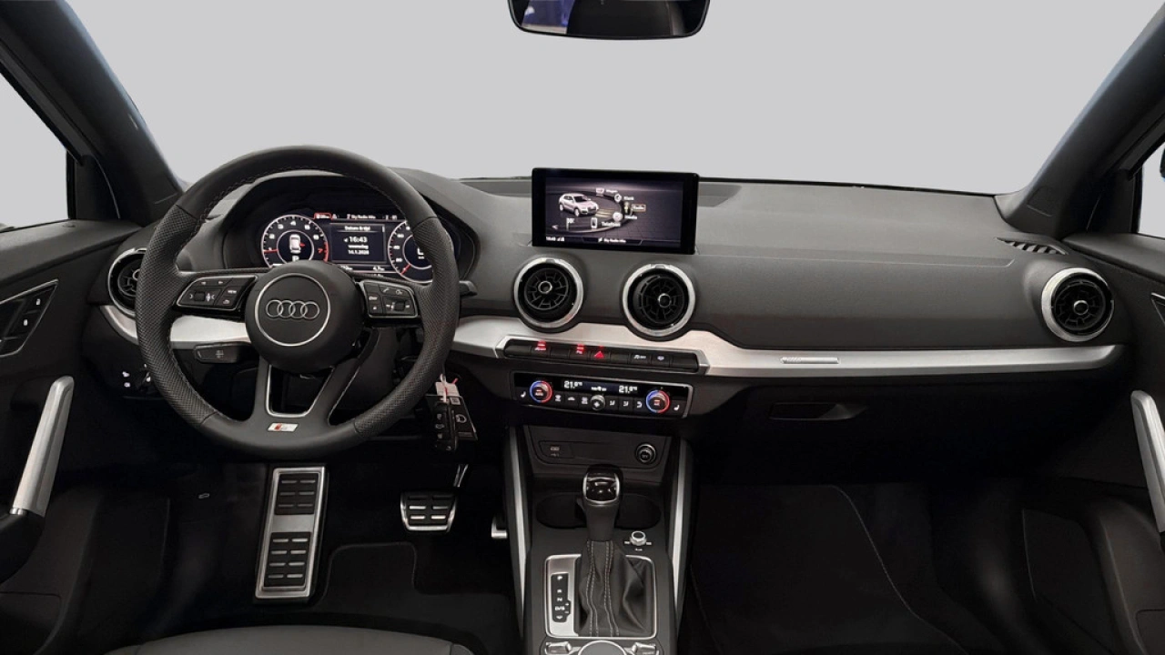 Audi Q2 35 TFSI 150Pk S-Line Edition / Stoelverwarming / Panorama dak / Matrix LED