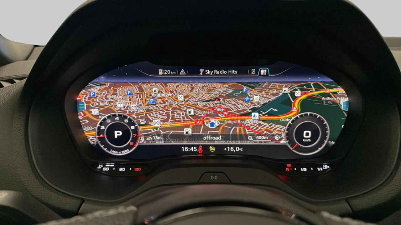 Audi Q2 35 TFSI 150Pk S-Line Edition / Stoelverwarming / Panorama dak / Matrix LED