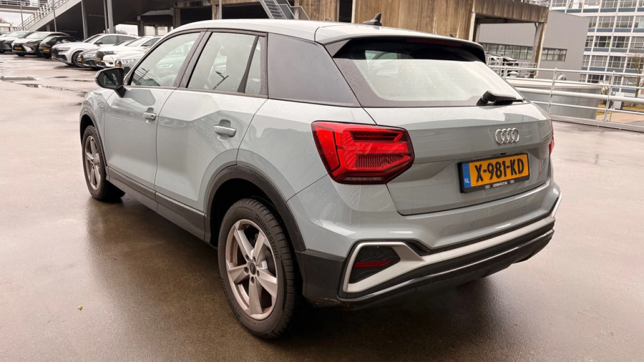 Audi Q2 35 TFSI 150Pk S Edition / Stoelverwarming / Panorama dak / Matrix LED