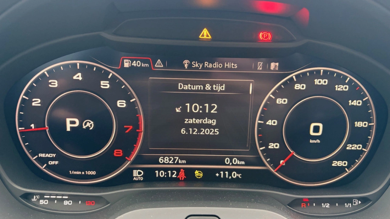 Audi Q2 35 TFSI 150Pk S Edition / Stoelverwarming / Panorama dak / Matrix LED