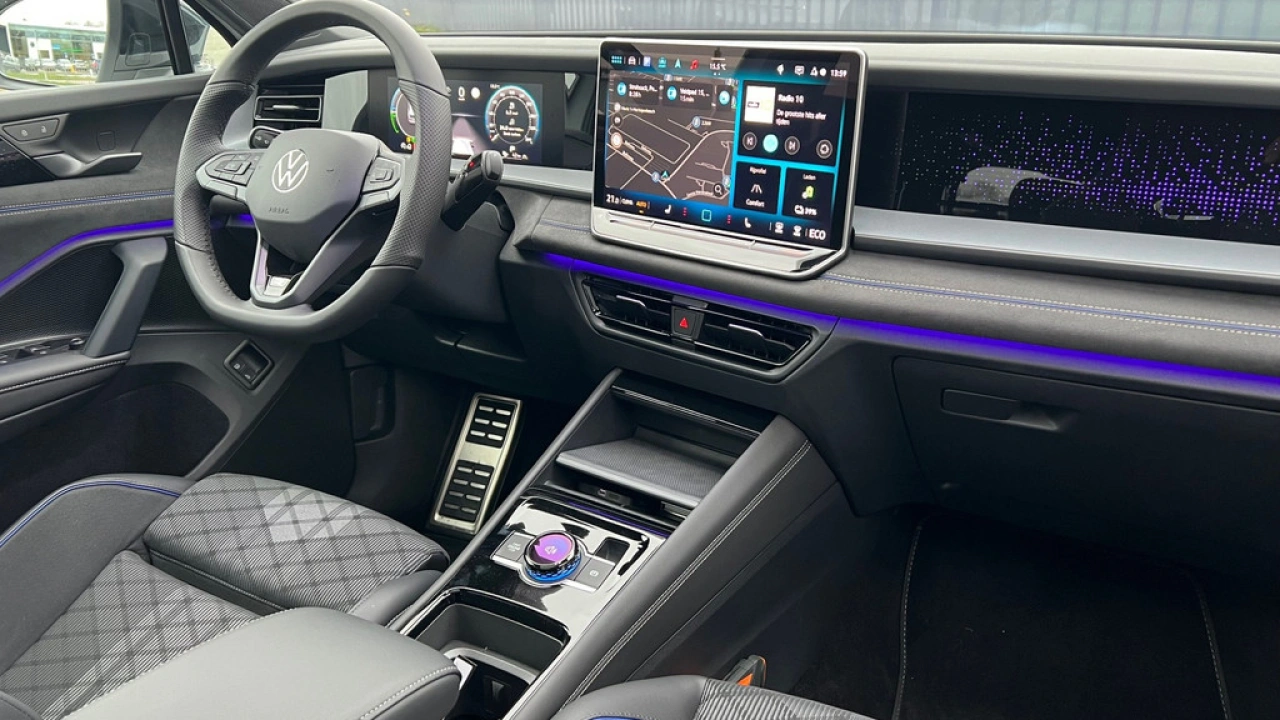 Volkswagen Tayron 1.5 eHybrid 204pk DSG R-Line Edition