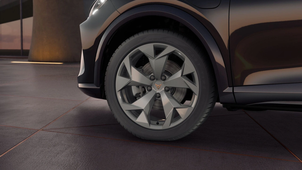 CUPRA Formentor 1.5 TSI e-Hybrid 204 6DSG Business