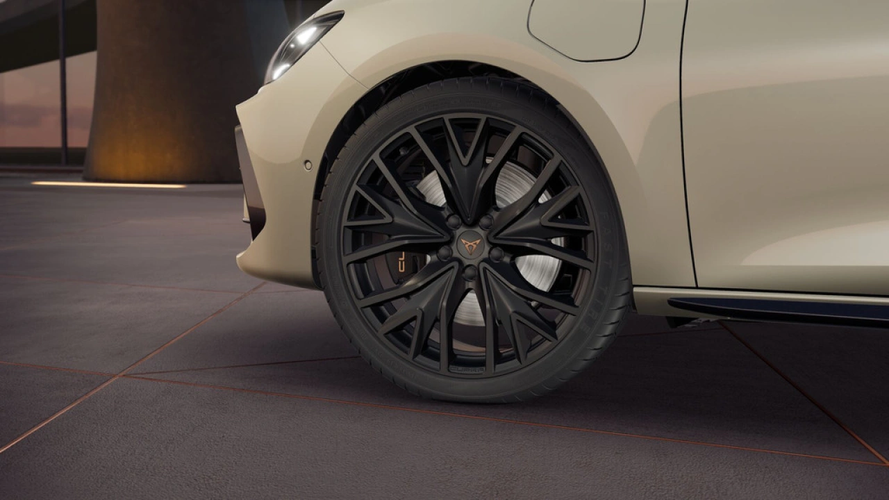 CUPRA Leon Sportstourer 1.5 TSI e-Hybrid 272 6DSG VZ Performance