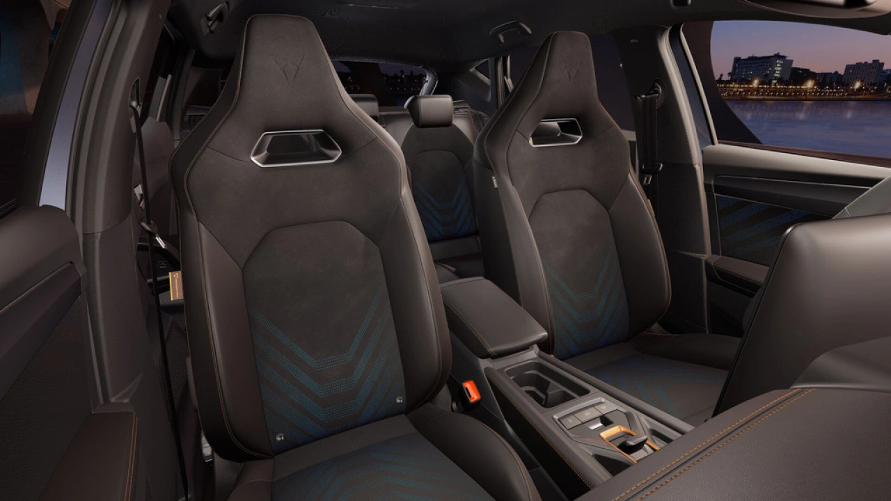 CUPRA Leon 1.5 TSI e-Hybrid 272 6DSG VZ Performance