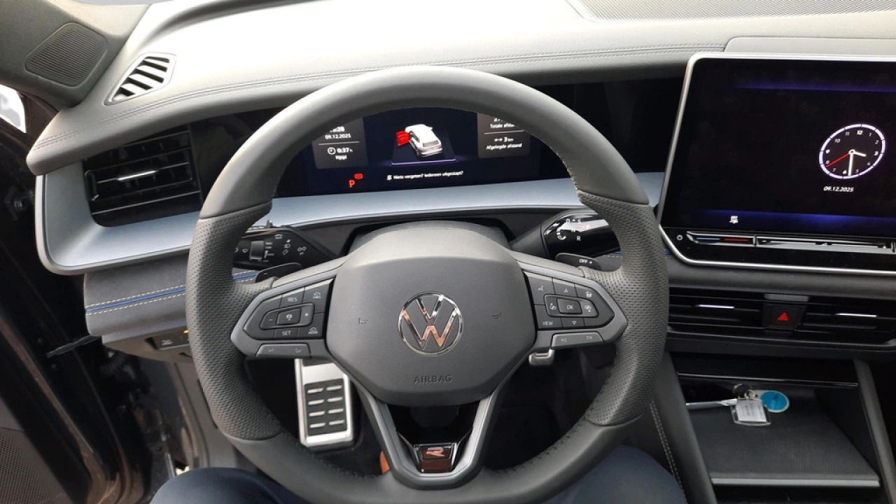 Volkswagen Tayron 1.5 eHybrid R-Line Edition | Design pakket | Black Style | Assistance pakket+