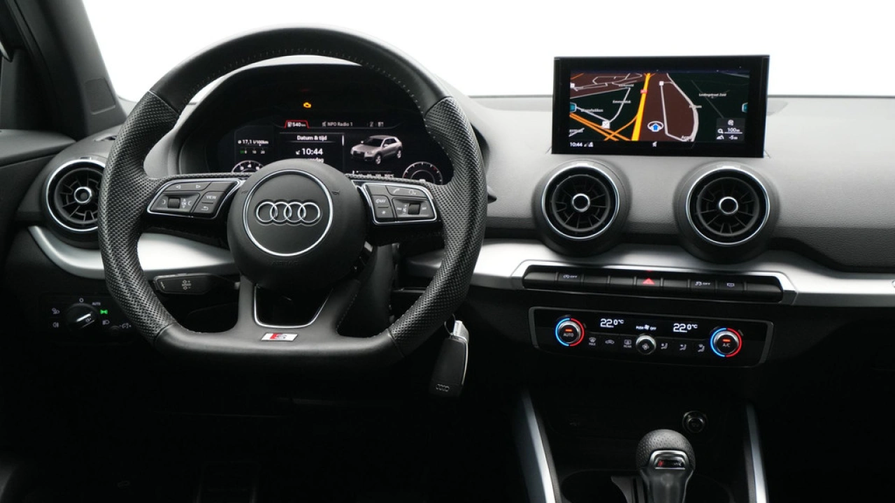 Audi Q2 35 TFSI 150pkS-tronic S-line