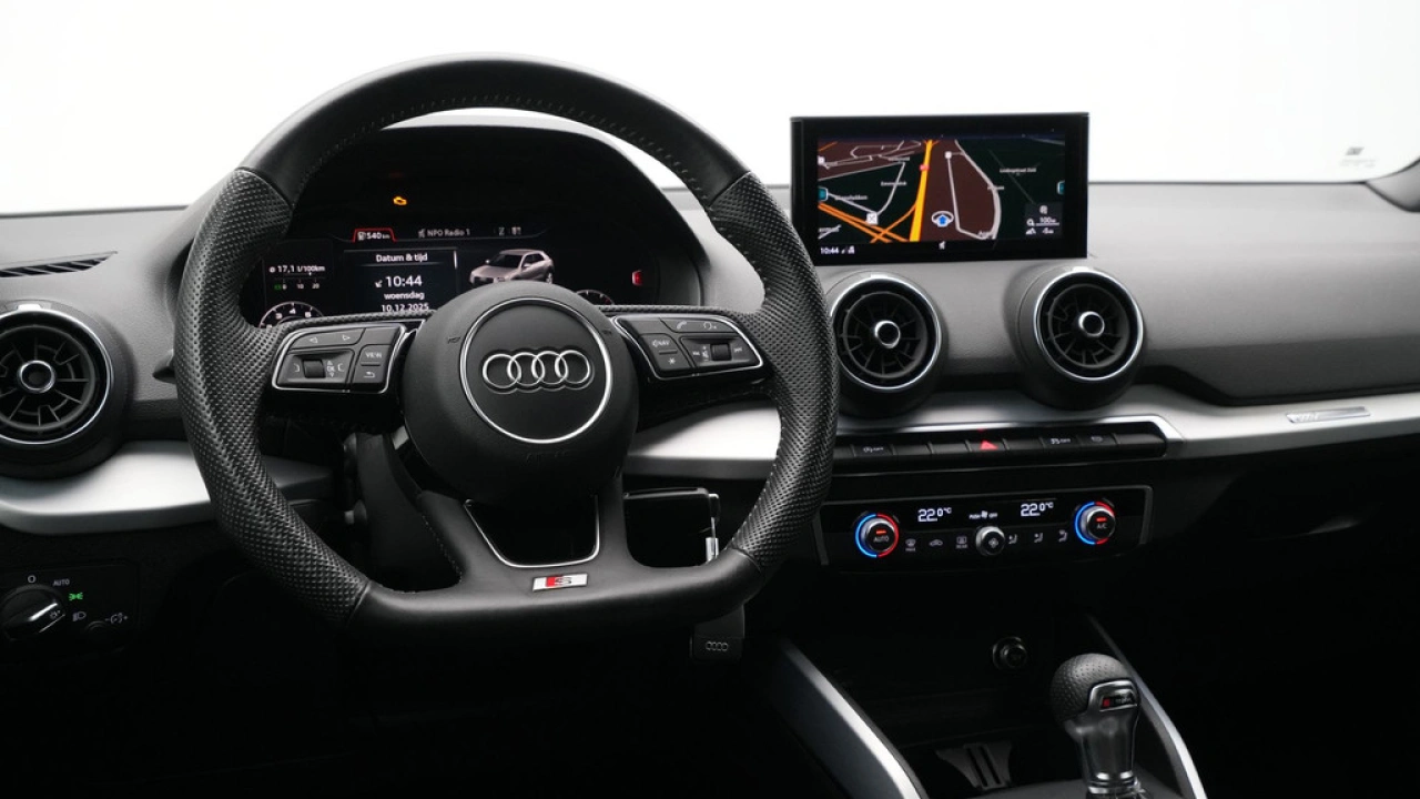 Audi Q2 35 TFSI 150pkS-tronic S-line