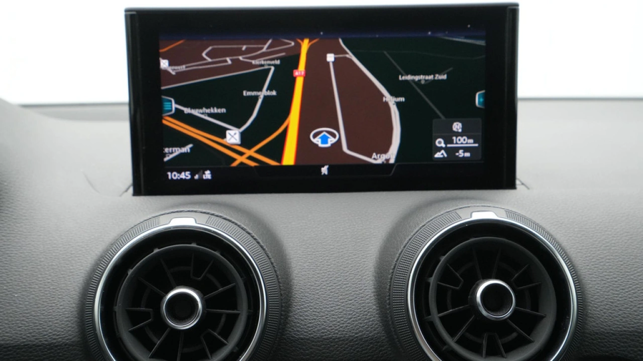 Audi Q2 35 TFSI 150pkS-tronic S-line