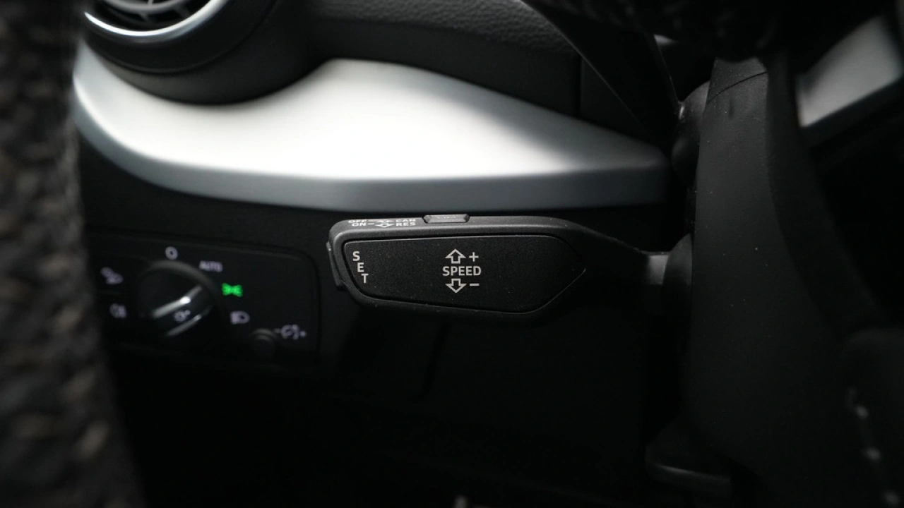 Audi Q2 35 TFSI 150pkS-tronic S-line