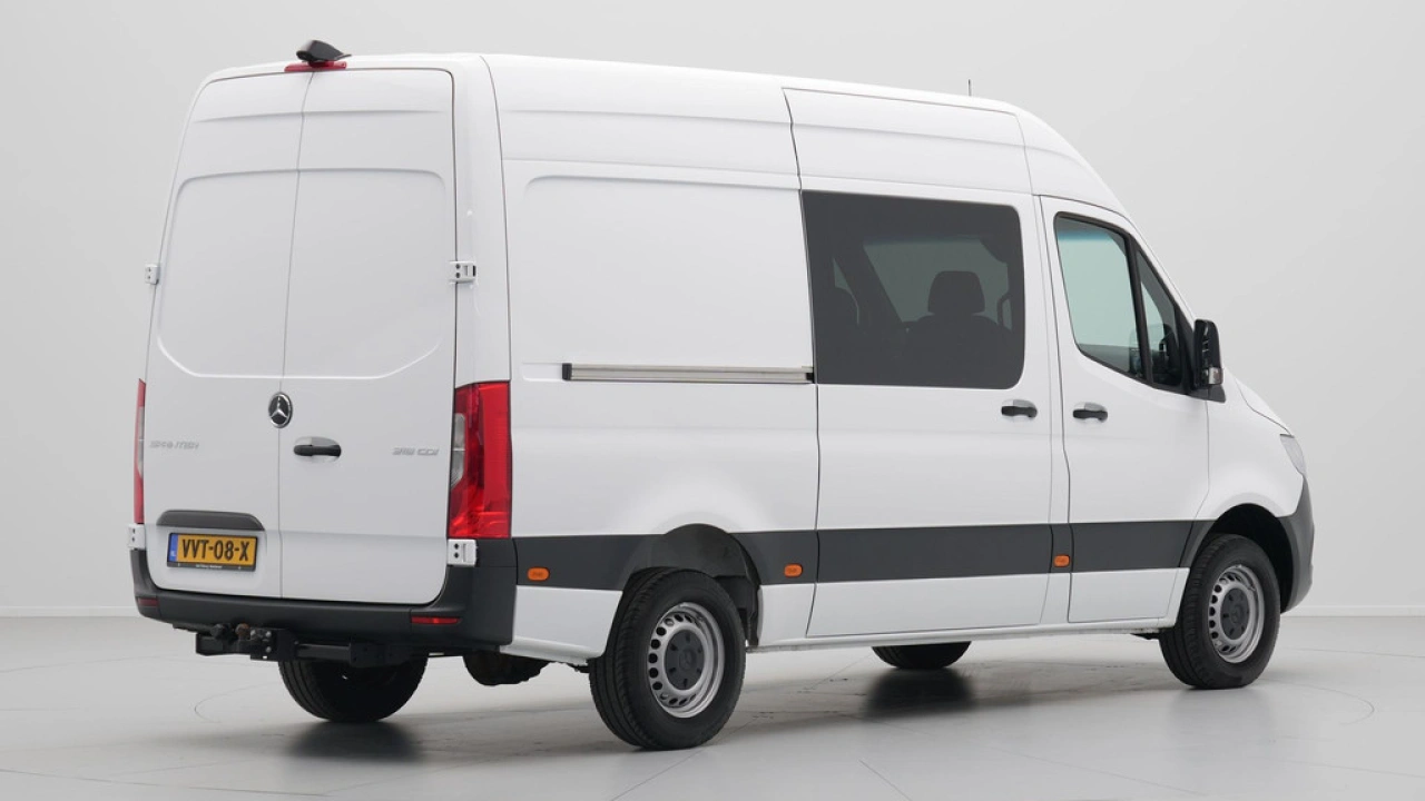 Mercedes-Benz Sprinter Dubbele Cabine 319 2.0 CDI 140kW 190PK L3H3 AUT