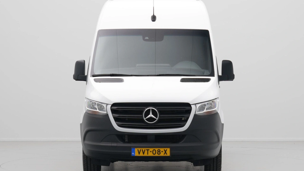 Mercedes-Benz Sprinter Dubbele Cabine 319 2.0 CDI 140kW 190PK L3H3 AUT