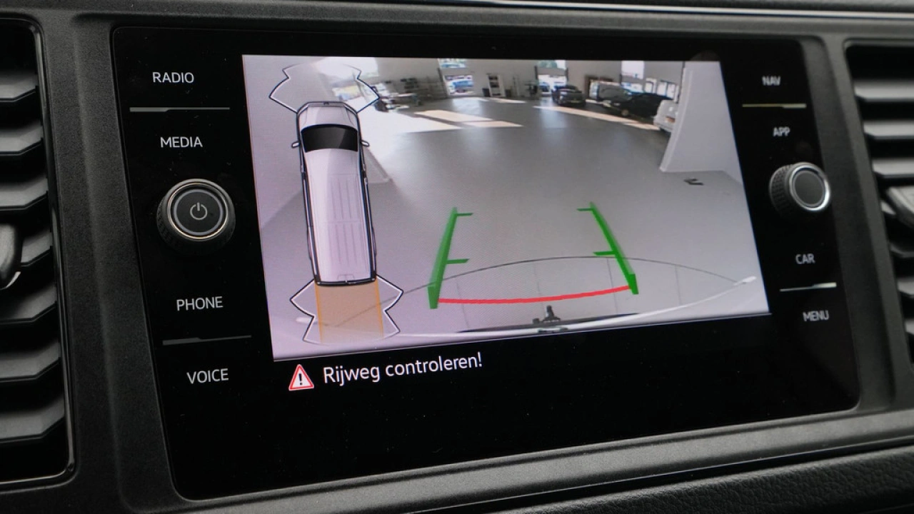 VW Bedrijfswagens Crafter 35 2.0 TDI 103kW 140PK L3H3 Highline EURO VI