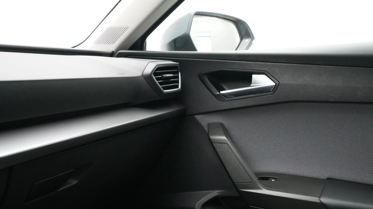 SEAT Leon 1.0 TSI 110pk Style Business Intense