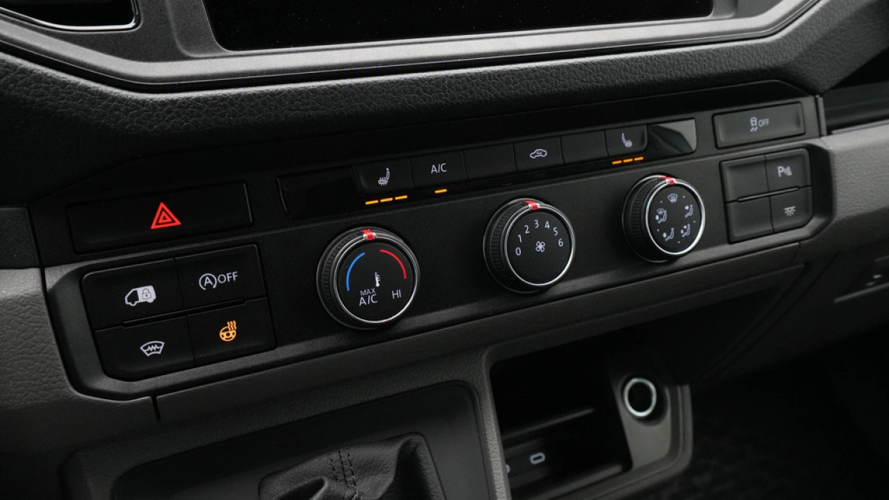 VW Bedrijfswagens Crafter 30 2.0 TDI 130kW 177PK L3H3 Exclusive AUT