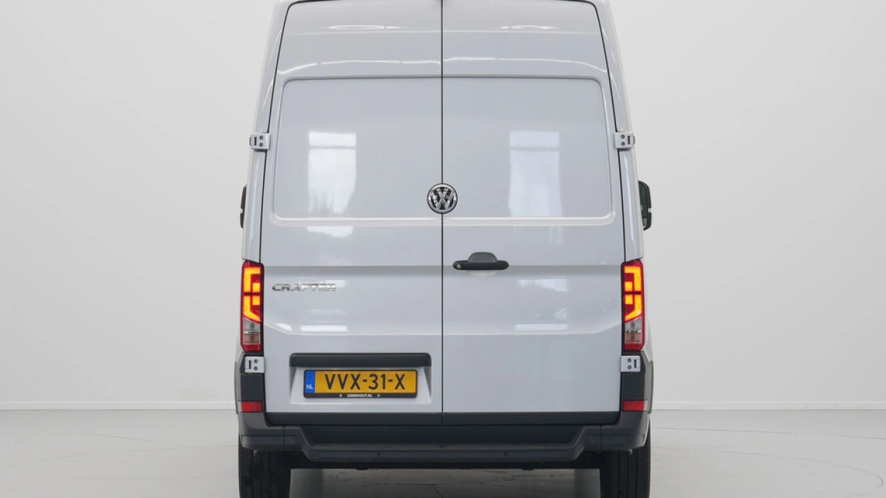 VW Bedrijfswagens Crafter 30 2.0 TDI 130kW 177PK L3H3 Exclusive AUT