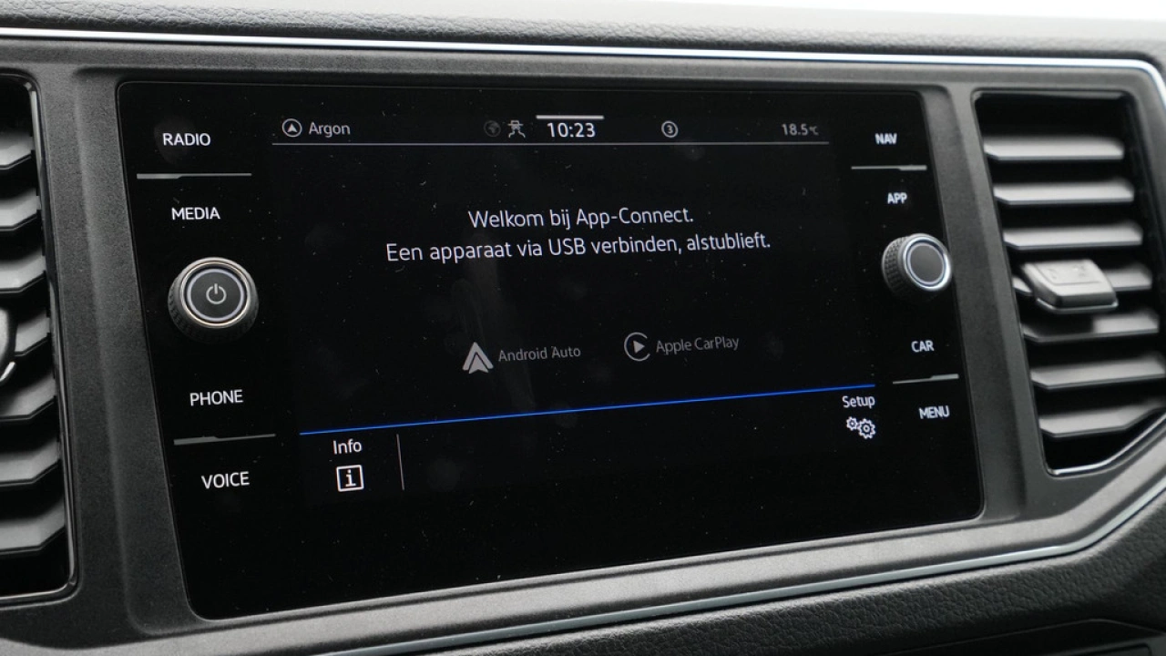 VW Bedrijfswagens Crafter 35 2.0 TDI 103kW 140PK L3H3 Exclusive EURO VI