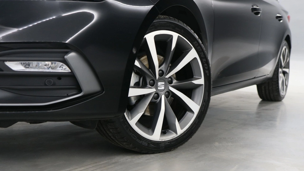 SEAT Leon Sportstourer 1.5 eTSI 150pk FR Launch Edition DSG