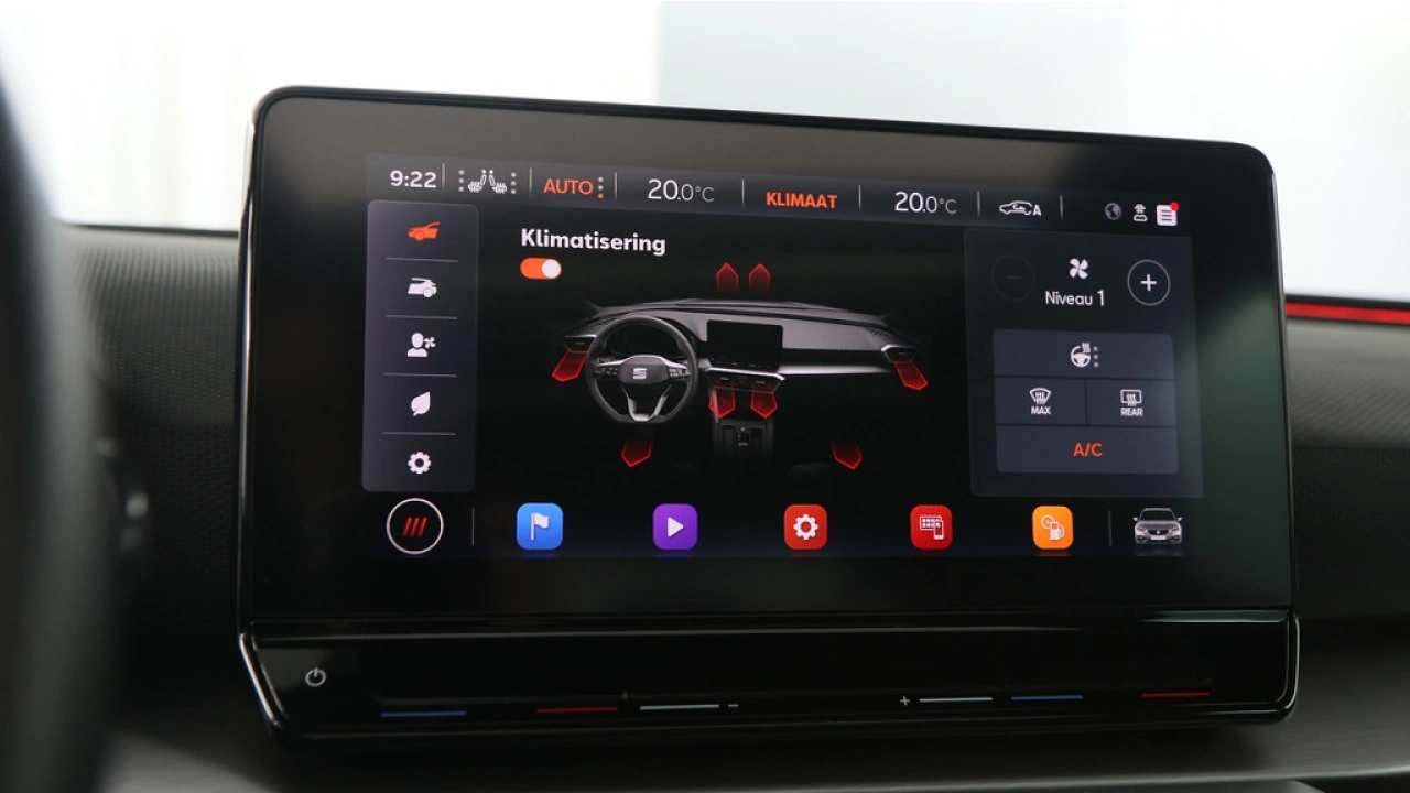 SEAT Leon Sportstourer 1.5 eTSI 150pk FR Launch Edition DSG