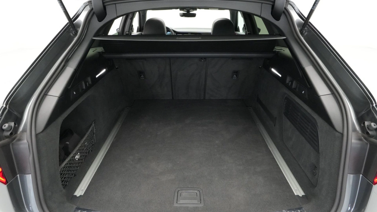 Audi A6 Avant 40 TFSI 204 pk S line edition Competition