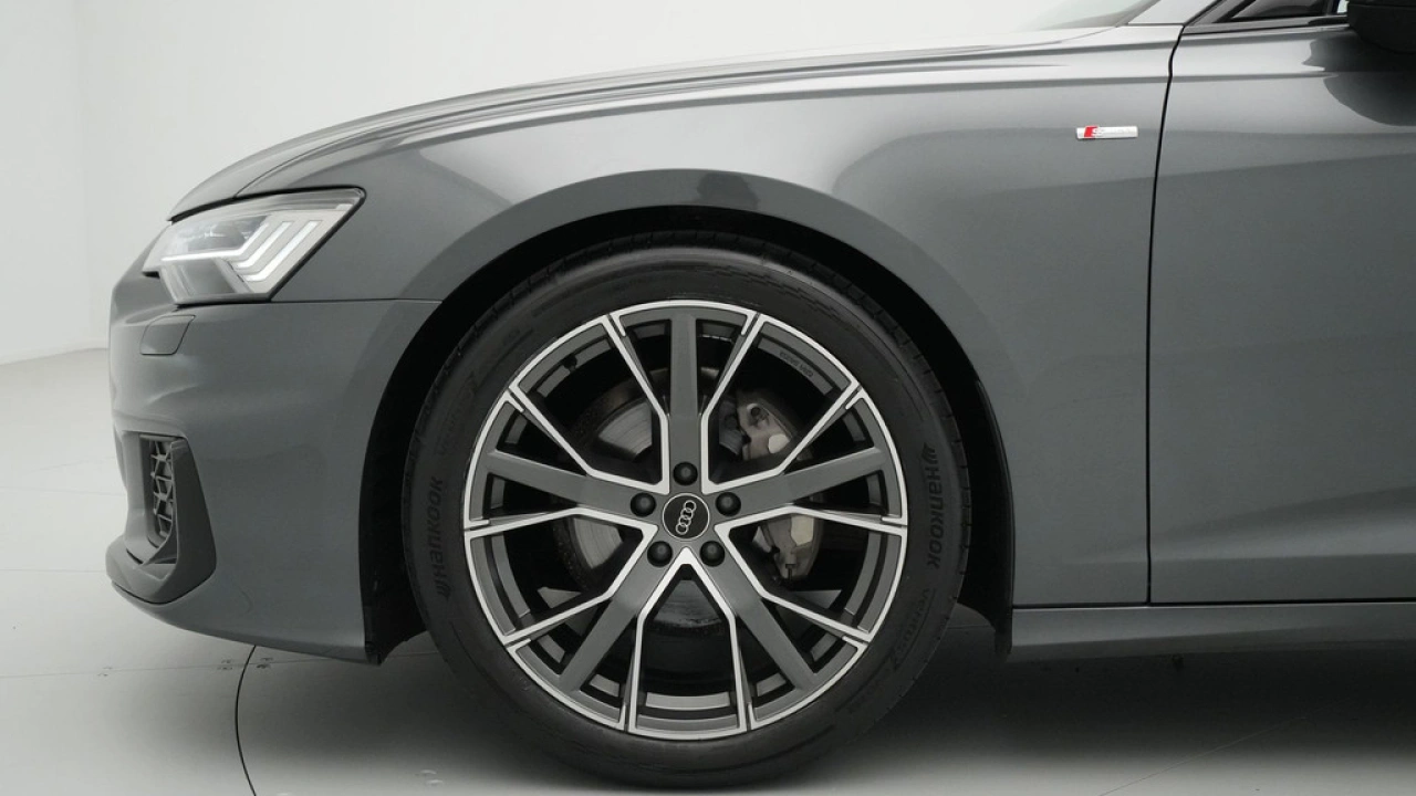 Audi A6 Avant 40 TFSI 204 pk S line edition Competition