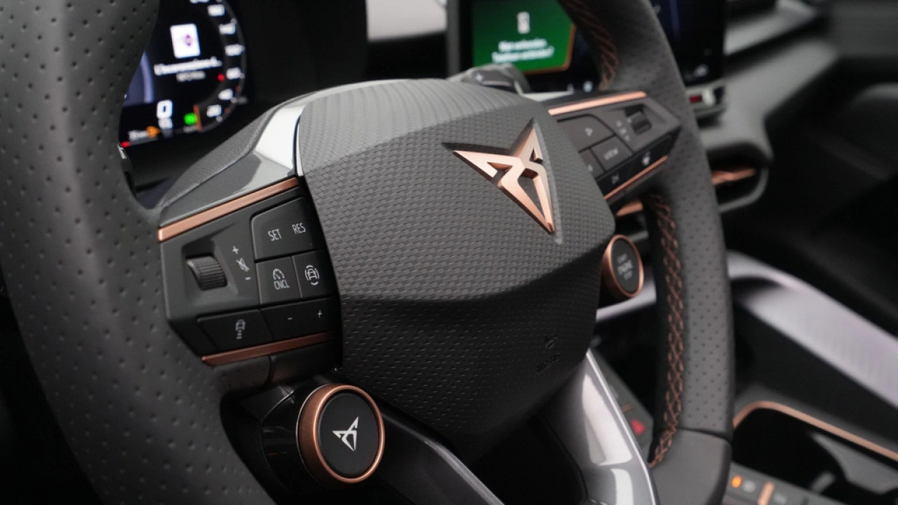 CUPRA Terramar 1.5 TSI e-Hybrid 272pk VZ Performance