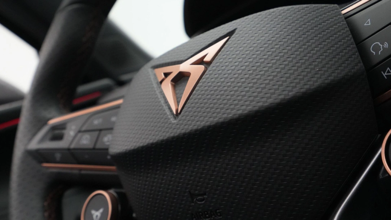 CUPRA Terramar 1.5 TSI e-Hybrid 272pk VZ Performance