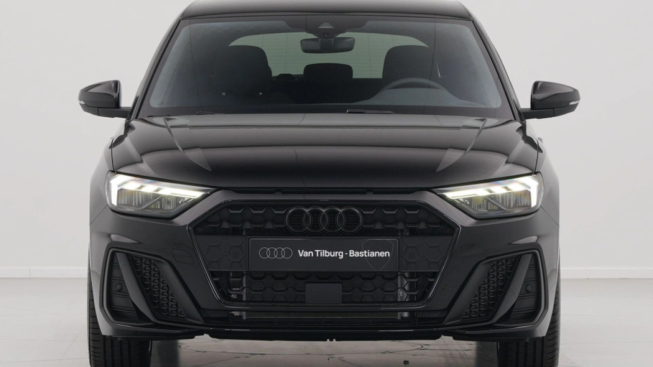 Audi A1 Sportback (A02) S-Line edition 25 TFSI 70 kW / 95 pk Sportback 7 versn. S-tronic