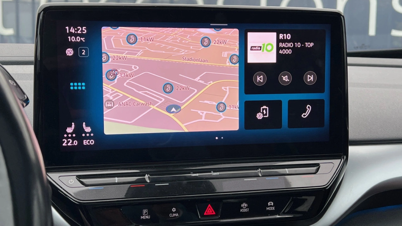 Volkswagen ID.4 First Max 77 kWh 204pk Panoramadak 360 Camera