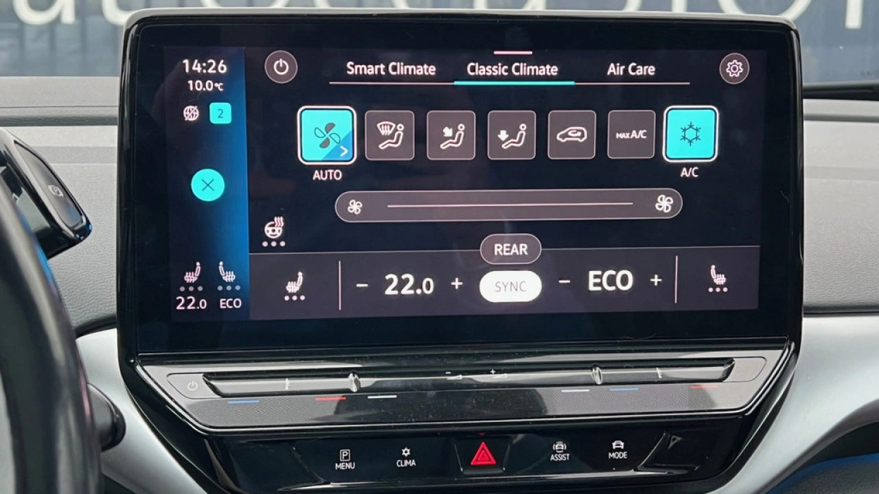 Volkswagen ID.4 First Max 77 kWh 204pk Panoramadak 360 Camera