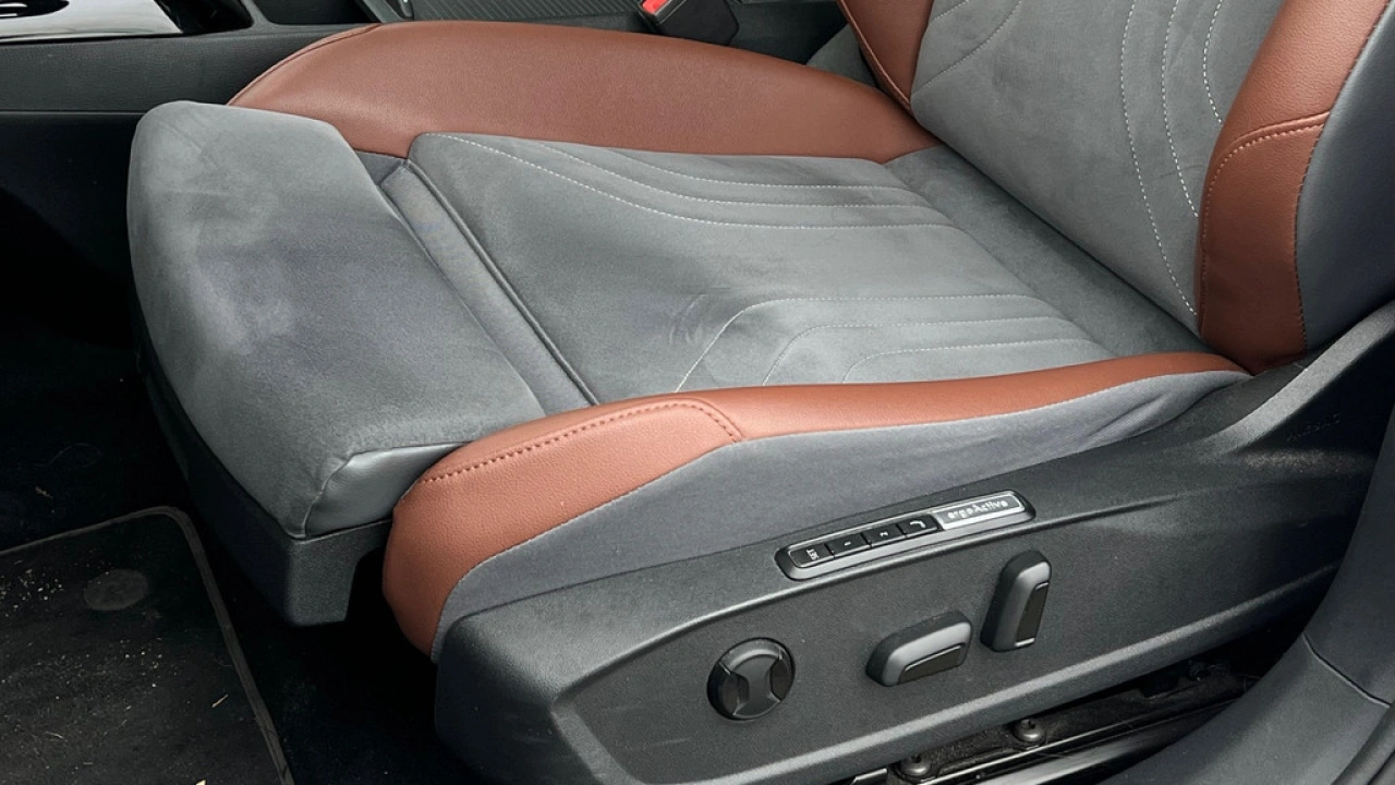 Volkswagen ID.4 First Max 77 kWh 204pk Panoramadak 360 Camera