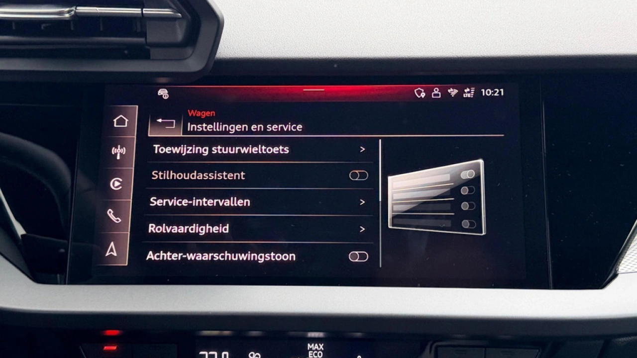 Audi A3 Limousine 30 TFSI 116Pk S Edition / Stoelverwarming / Camera / 19'' LMV