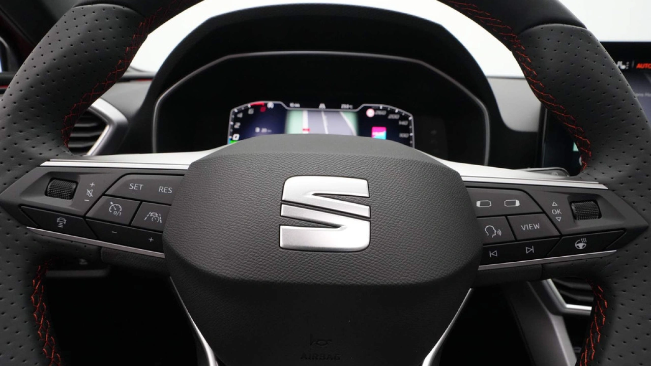 SEAT Leon 1.4 TSI eHybrid PHEV FR Business Intense