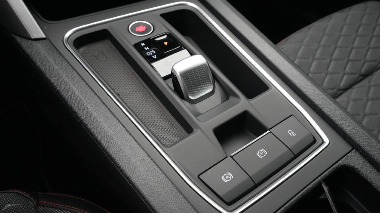 SEAT Leon 1.4 TSI eHybrid PHEV FR Business Intense