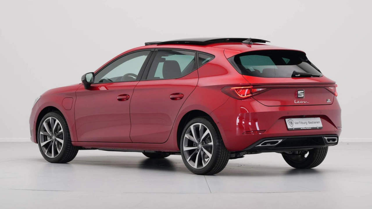 SEAT Leon 1.4 TSI eHybrid PHEV FR Business Intense