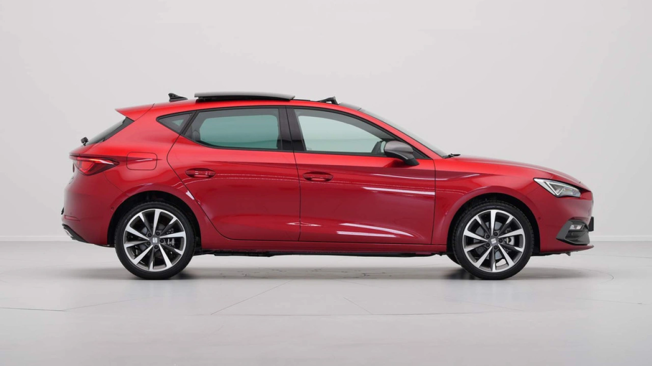 SEAT Leon 1.4 TSI eHybrid PHEV FR Business Intense
