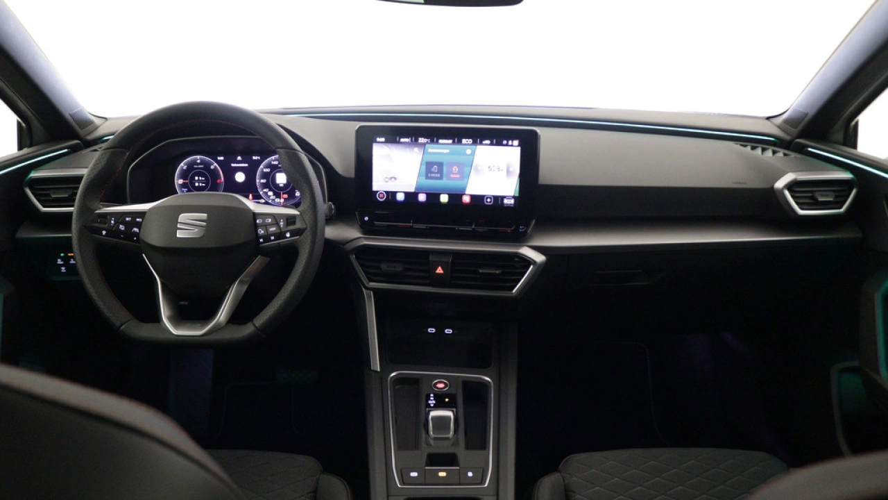 SEAT Leon Sportstourer 1.4 TSI eHybrid PHEV FR Business Intense