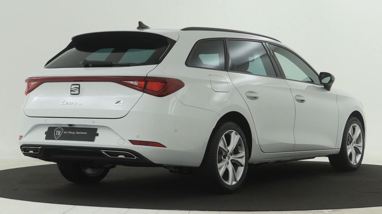 SEAT Leon Sportstourer 1.4 TSI eHybrid PHEV FR Business Intense