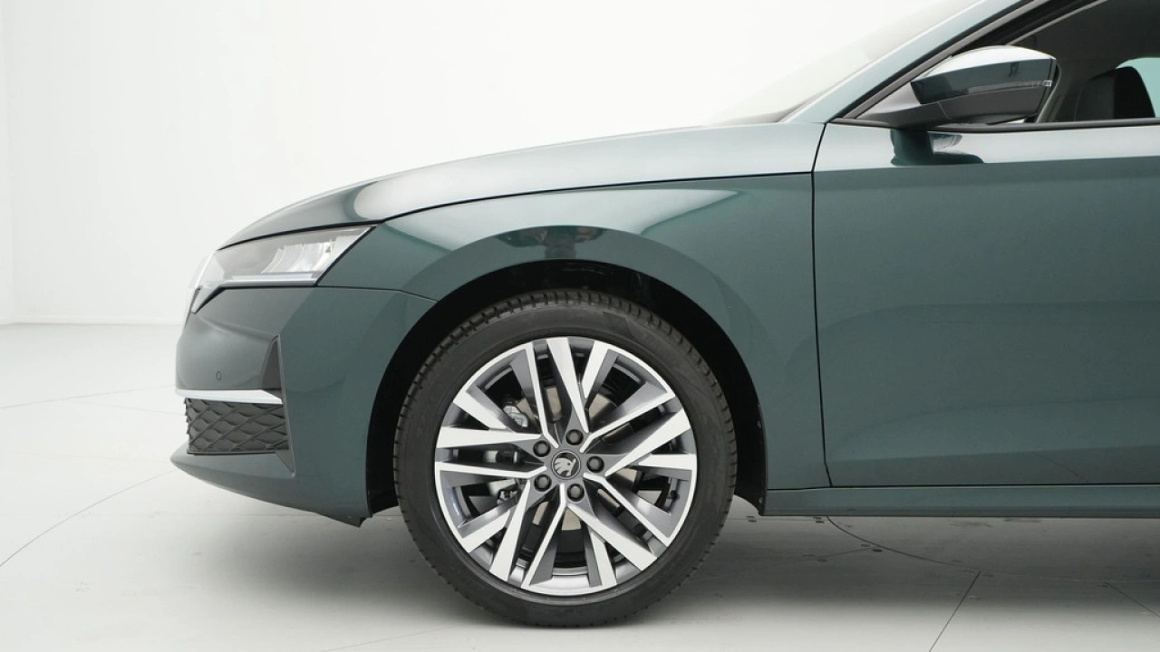 Škoda Octavia Combi 1.5 TSI MHEV Business Edition Plus