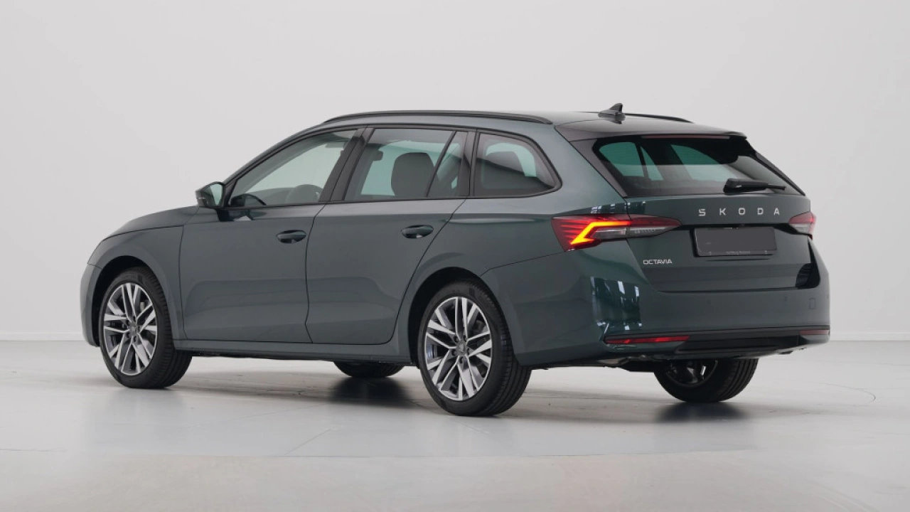 Škoda Octavia Combi 1.5 TSI MHEV Business Edition Plus