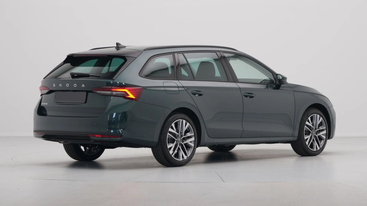 Škoda Octavia Combi 1.5 TSI MHEV Business Edition Plus