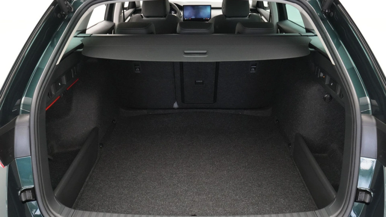 Škoda Octavia Combi 1.5 TSI MHEV Business Edition Plus