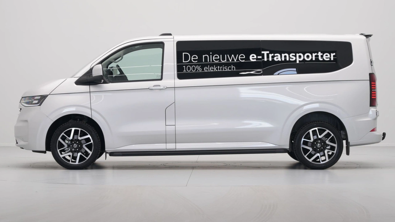 VW Bedrijfswagens E-Transporter 64kWh 210kW 286PK L2H1 Style Intro